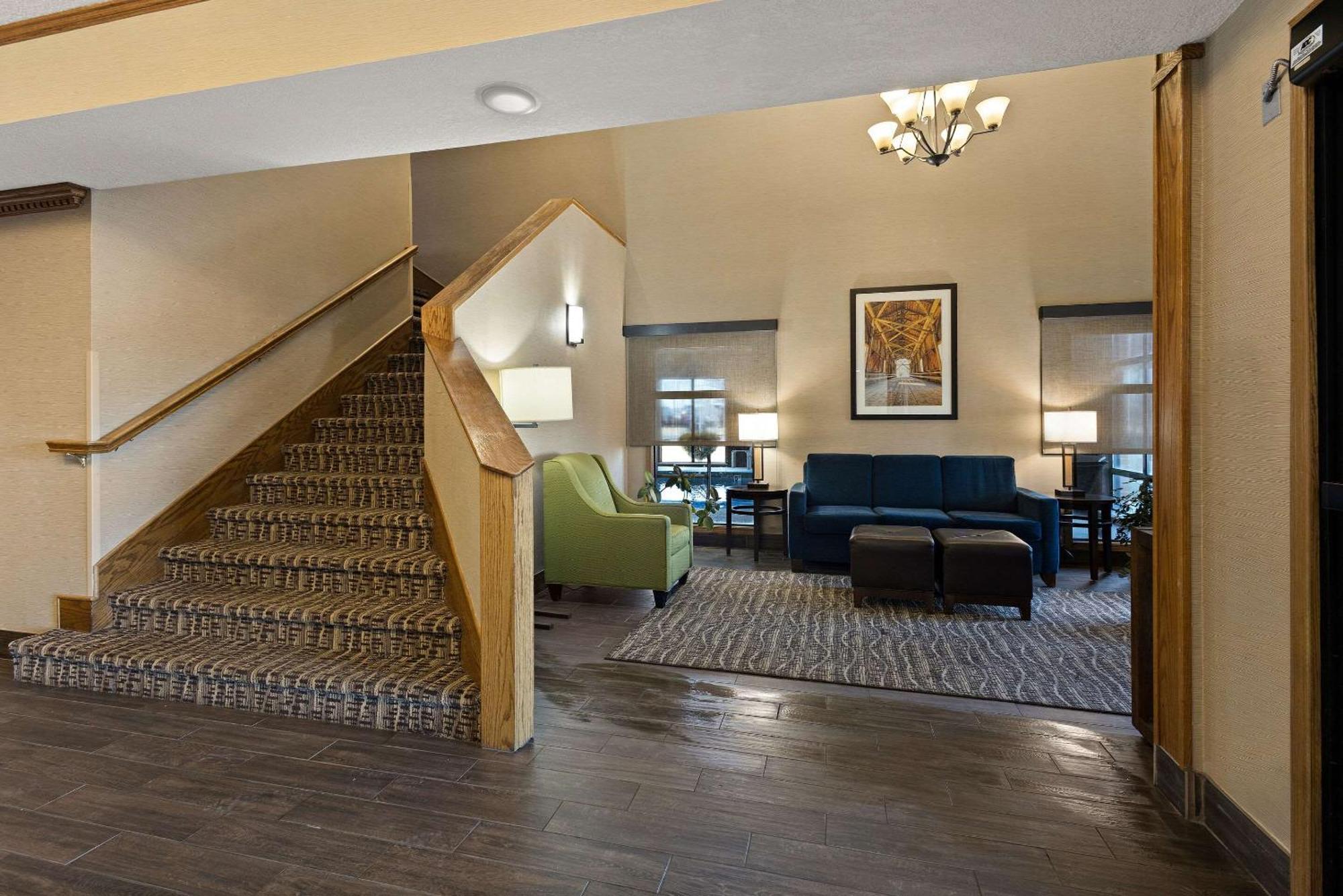 Comfort Inn Huntington Near University Ngoại thất bức ảnh