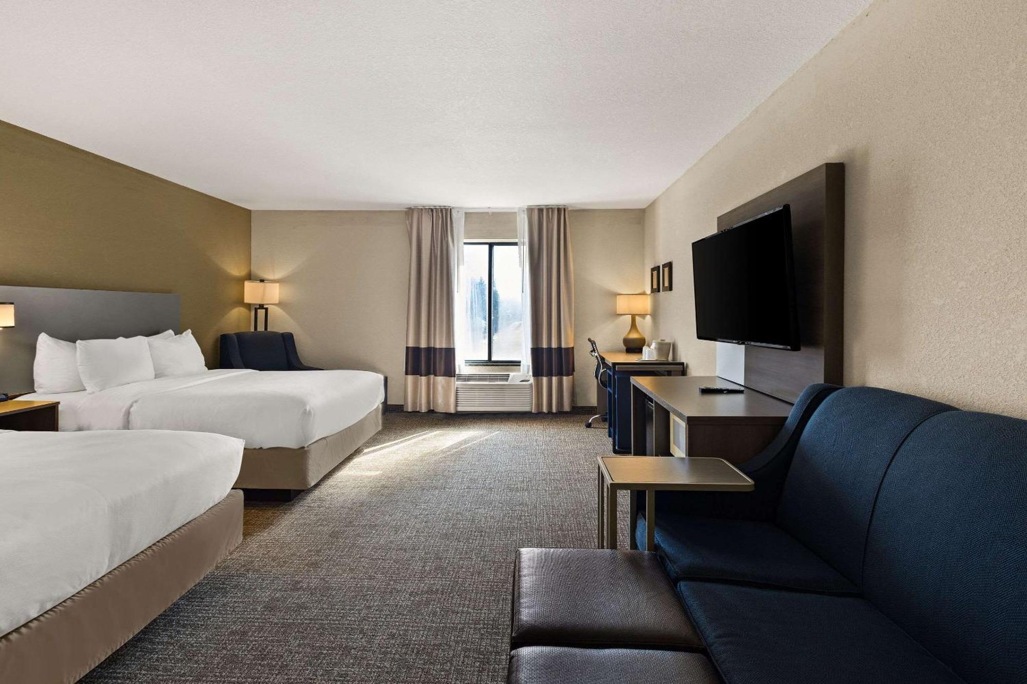 Comfort Inn Huntington Near University Ngoại thất bức ảnh